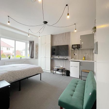 Cosy Bright Studio Apartment Close To Wembley Stadium Λονδίνο Εξωτερικό φωτογραφία