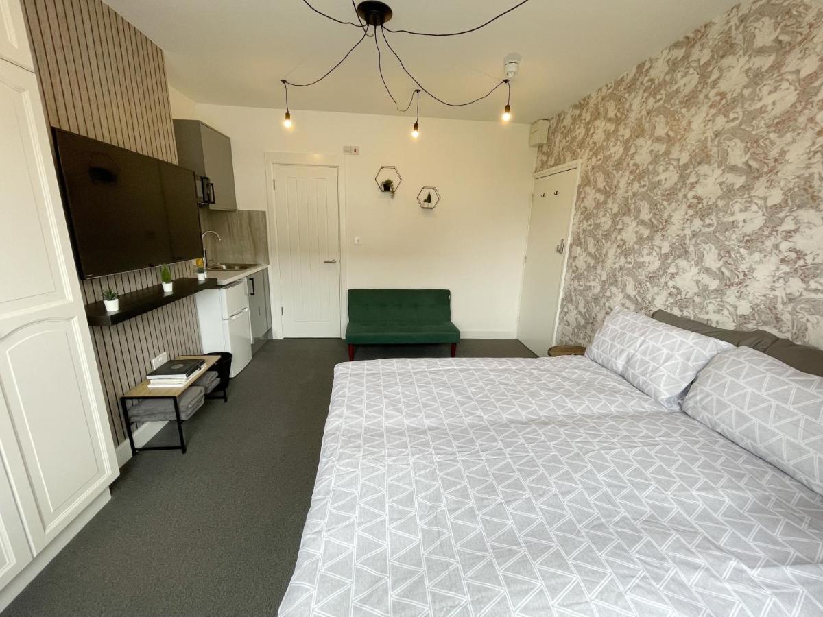 Cosy Bright Studio Apartment Close To Wembley Stadium Λονδίνο Εξωτερικό φωτογραφία