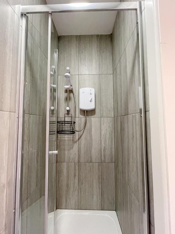 Cosy Bright Studio Apartment Close To Wembley Stadium Λονδίνο Εξωτερικό φωτογραφία