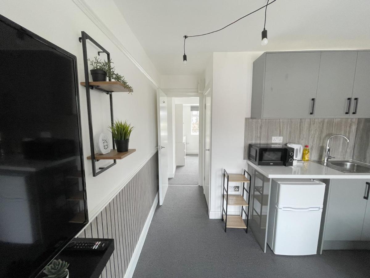 Cosy Bright Studio Apartment Close To Wembley Stadium Λονδίνο Εξωτερικό φωτογραφία