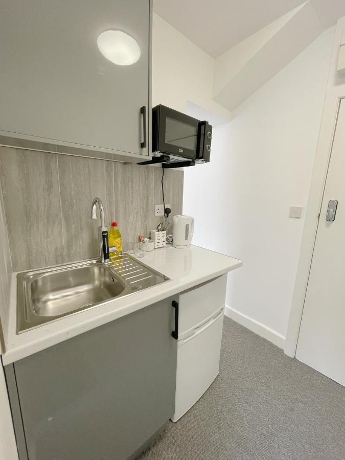 Cosy Bright Studio Apartment Close To Wembley Stadium Λονδίνο Εξωτερικό φωτογραφία