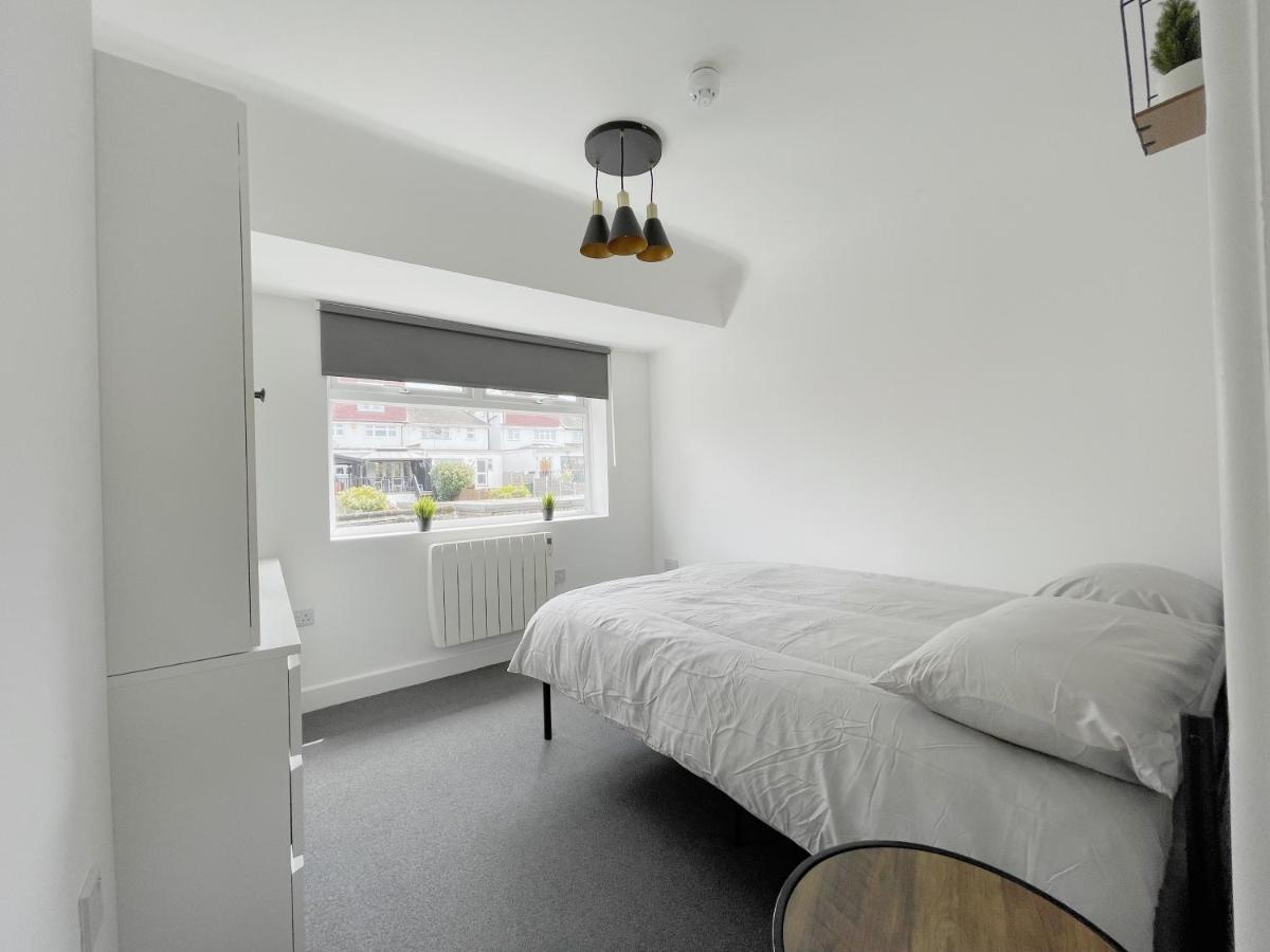Cosy Bright Studio Apartment Close To Wembley Stadium Λονδίνο Εξωτερικό φωτογραφία
