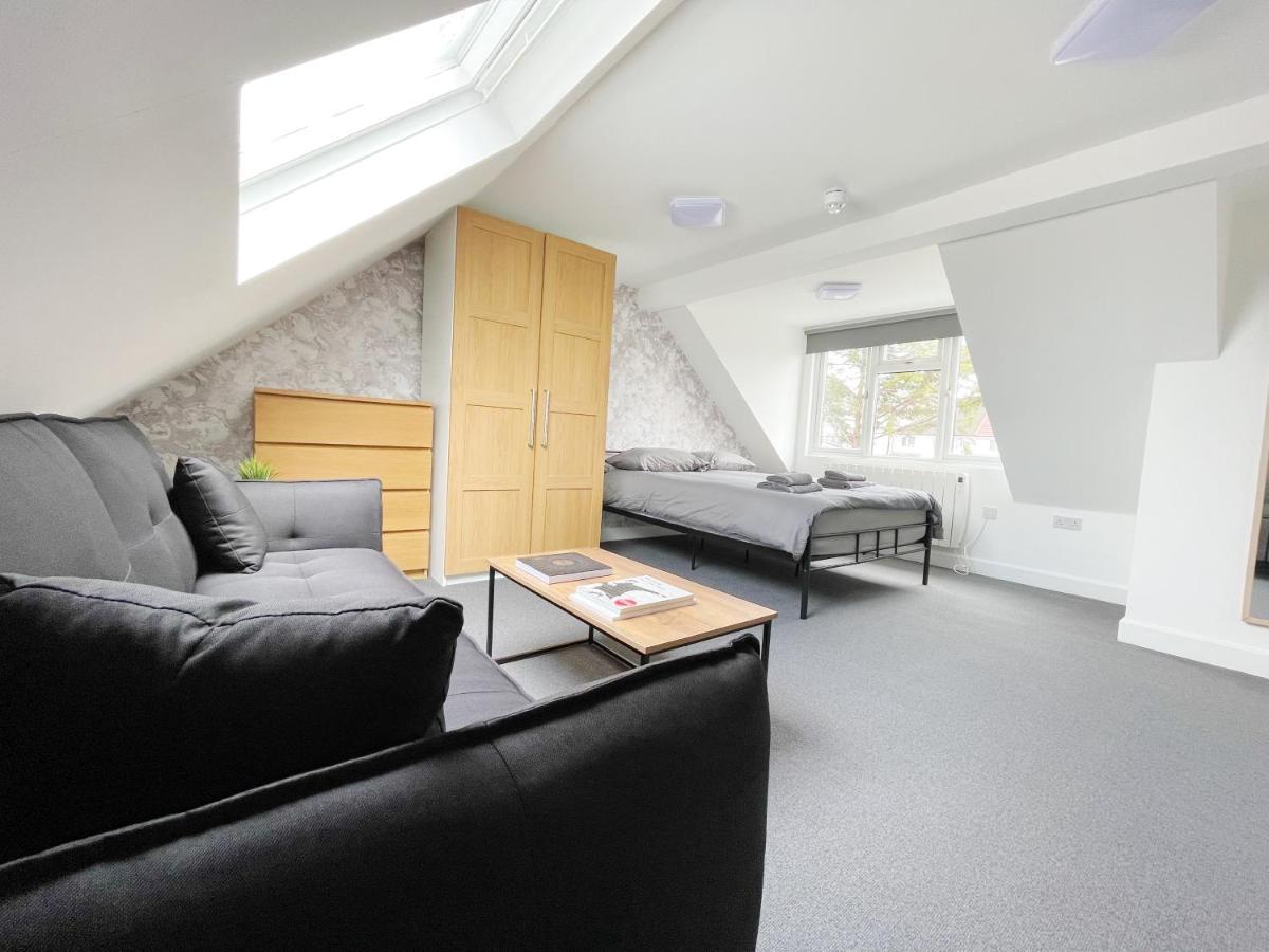 Cosy Bright Studio Apartment Close To Wembley Stadium Λονδίνο Εξωτερικό φωτογραφία
